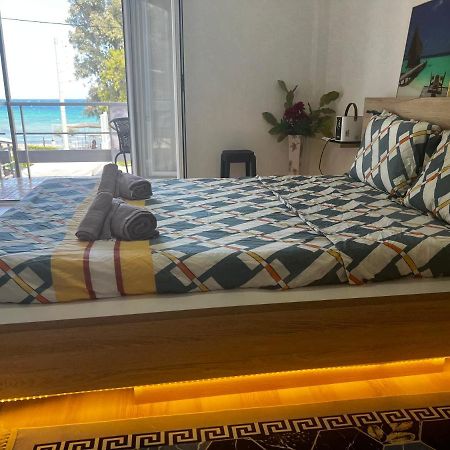 一线海景房seaview Apartment Artemida  Buitenkant foto